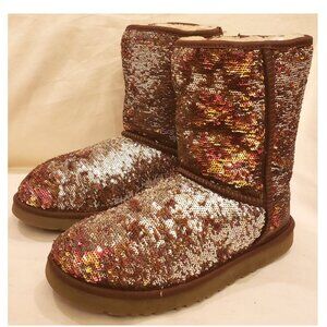 UGG Australia Women's Classic Short Sequin Sheepskin Boots Size-8